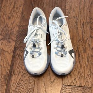 Mount to Coast White and Gray Men's Sneakers